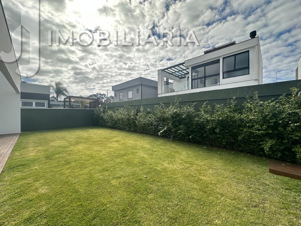 Casa Residencial para venda no Sao Joao do Rio Vermelho em Florianopolis com 513m² por R$ 3.100.000,00