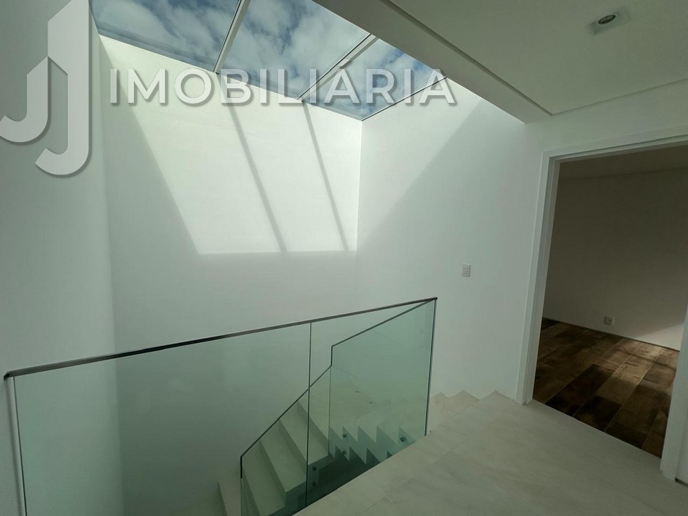 Casa Residencial para venda no Sao Joao do Rio Vermelho em Florianopolis com 513m² por R$ 3.100.000,00
