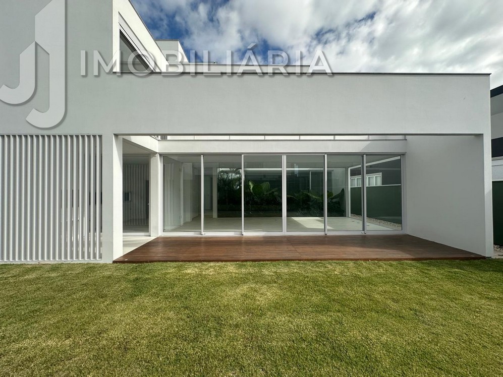 Casa Residencial para venda no Sao Joao do Rio Vermelho em Florianopolis com 513m² por R$ 3.100.000,00
