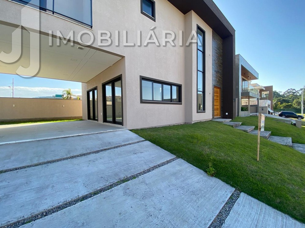 Casa Residencial para venda no Sao Joao do Rio Vermelho em Florianopolis com 420m² por R$ 1.750.000,00