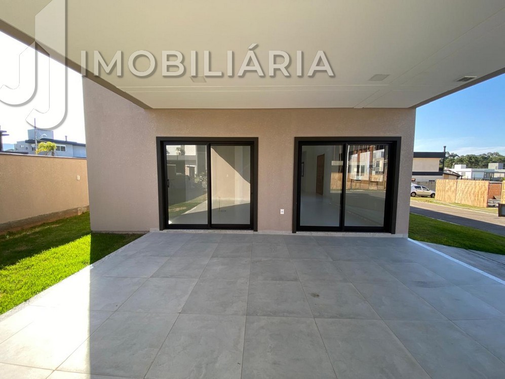 Casa Residencial para venda no Sao Joao do Rio Vermelho em Florianopolis com 420m² por R$ 1.750.000,00