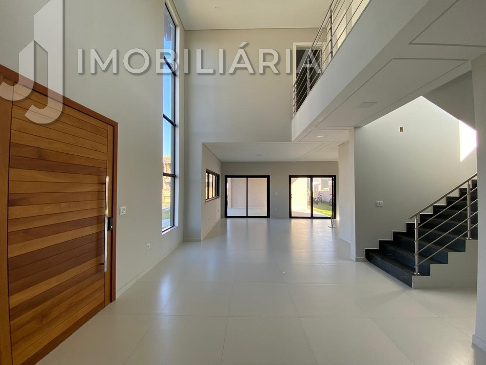 Casa Residencial para venda no Sao Joao do Rio Vermelho em Florianopolis com 420m² por R$ 1.750.000,00