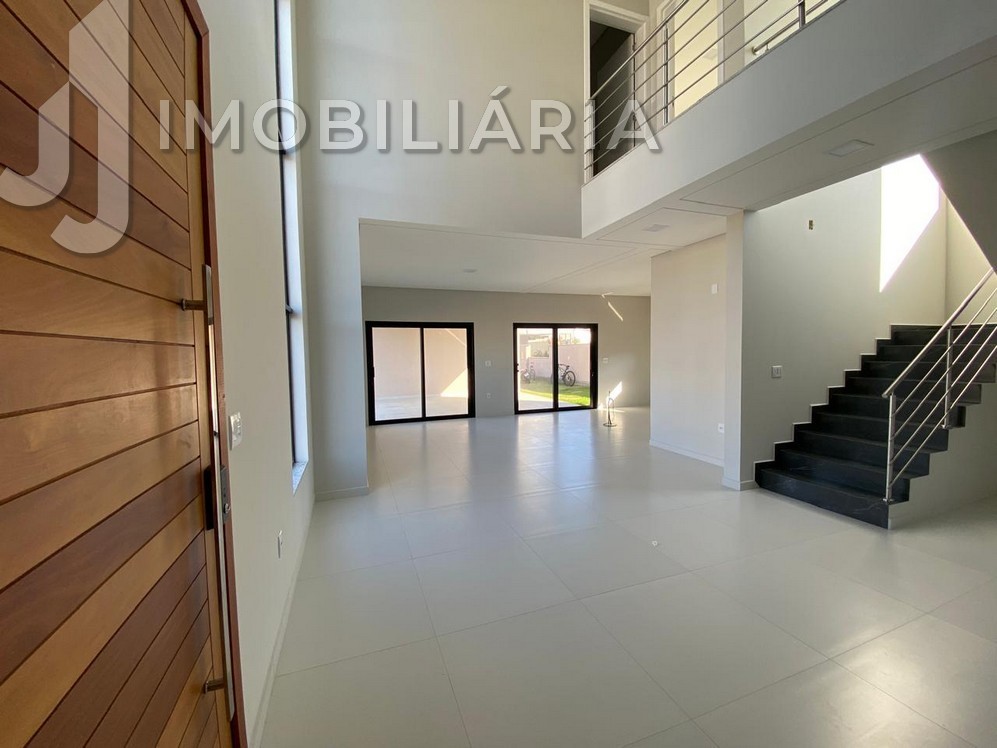 Casa Residencial para venda no Sao Joao do Rio Vermelho em Florianopolis com 420m² por R$ 1.750.000,00