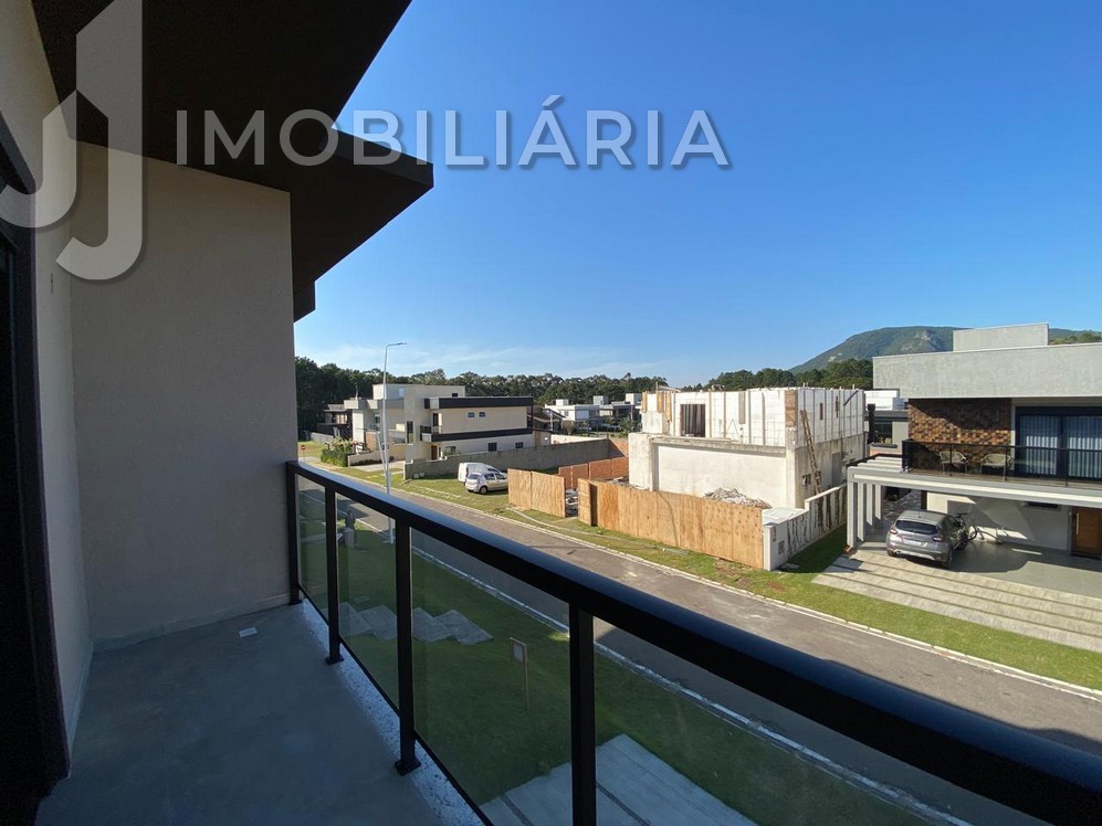 Casa Residencial para venda no Sao Joao do Rio Vermelho em Florianopolis com 420m² por R$ 1.750.000,00