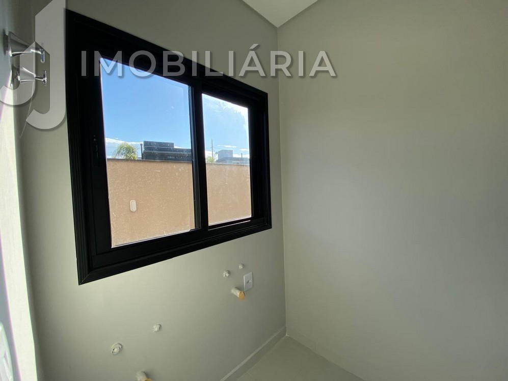 Casa Residencial para venda no Sao Joao do Rio Vermelho em Florianopolis com 420m² por R$ 1.750.000,00