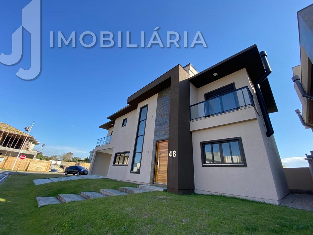Casa Residencial para venda no Sao Joao do Rio Vermelho em Florianopolis com 420m² por R$ 1.750.000,00