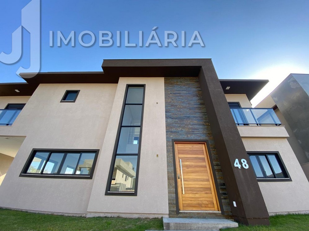 Casa Residencial para venda no Sao Joao do Rio Vermelho em Florianopolis com 420m² por R$ 1.750.000,00