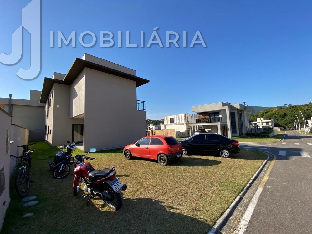 Casa Residencial para venda no Sao Joao do Rio Vermelho em Florianopolis com 420m² por R$ 1.750.000,00