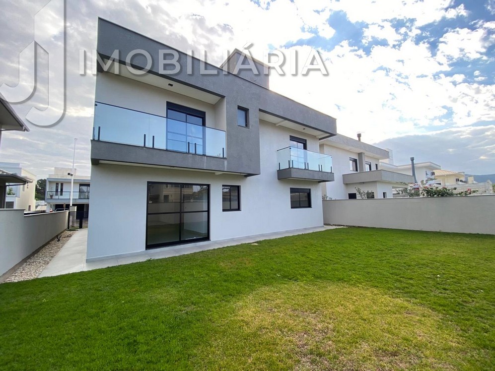 Casa Residencial para venda no Sao Joao do Rio Vermelho em Florianopolis com 375m² por R$ 1.580.000,00
