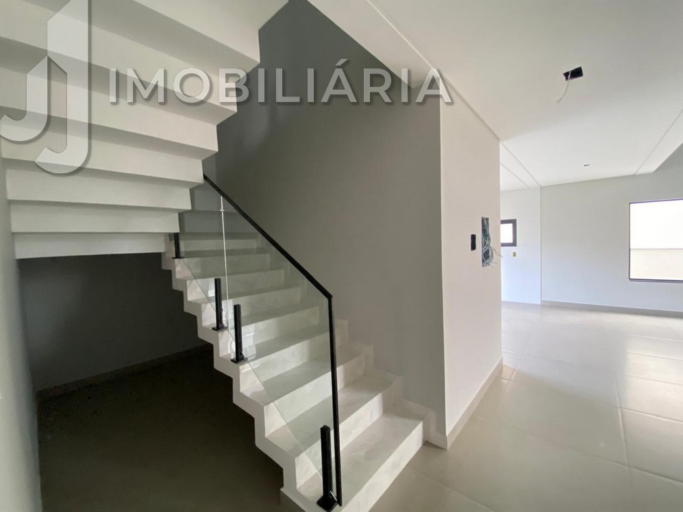 Casa Residencial para venda no Sao Joao do Rio Vermelho em Florianopolis com 375m² por R$ 1.580.000,00