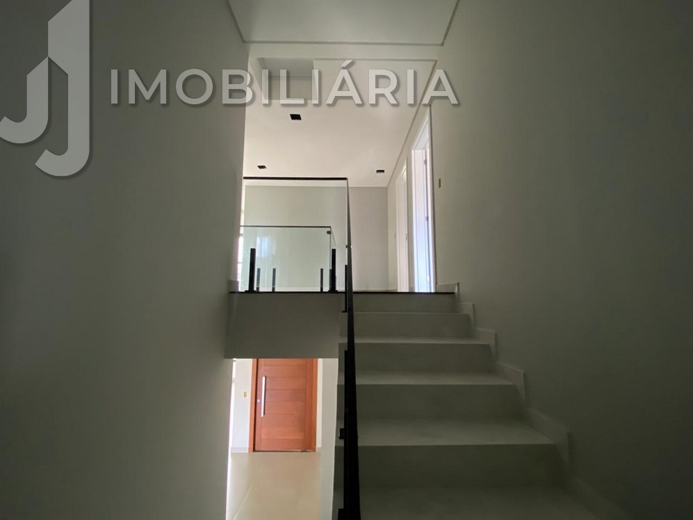 Casa Residencial para venda no Sao Joao do Rio Vermelho em Florianopolis com 375m² por R$ 1.580.000,00