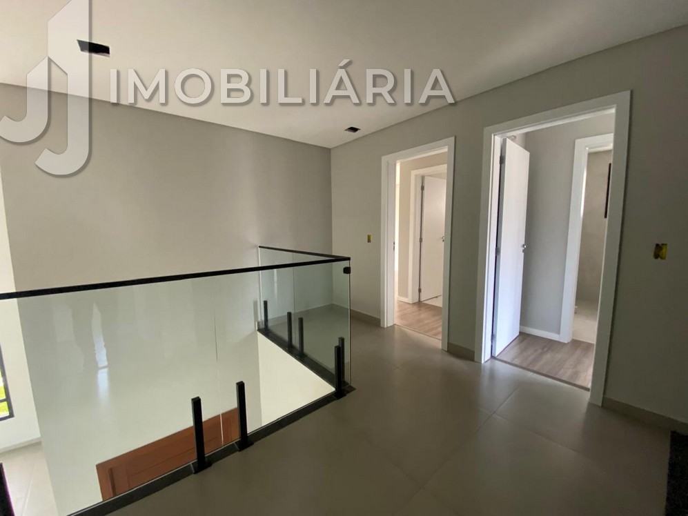 Casa Residencial para venda no Sao Joao do Rio Vermelho em Florianopolis com 375m² por R$ 1.580.000,00
