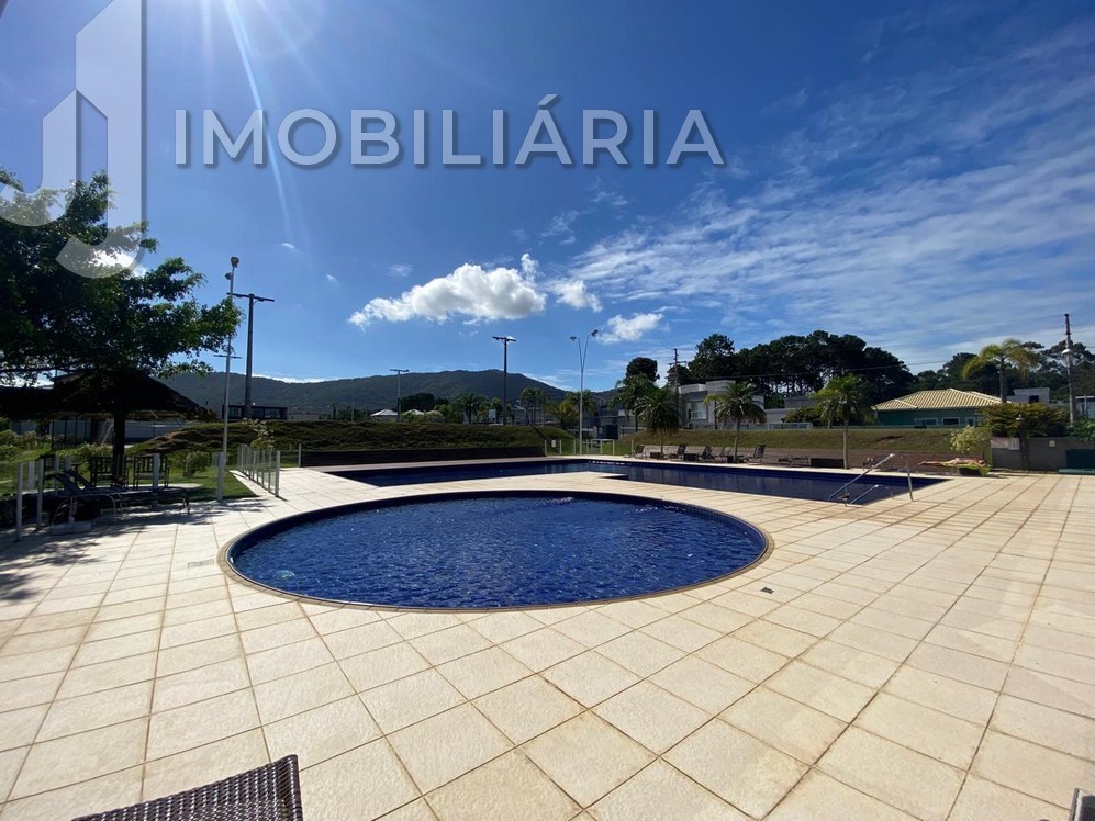 Casa Residencial para venda no Sao Joao do Rio Vermelho em Florianopolis com 375m² por R$ 1.580.000,00
