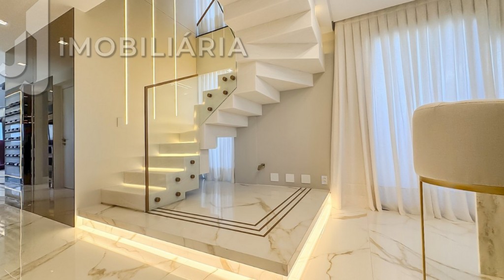 Apartamento para venda no Jurere em Florianopolis com 350m² por R$ 9.200.000,00
