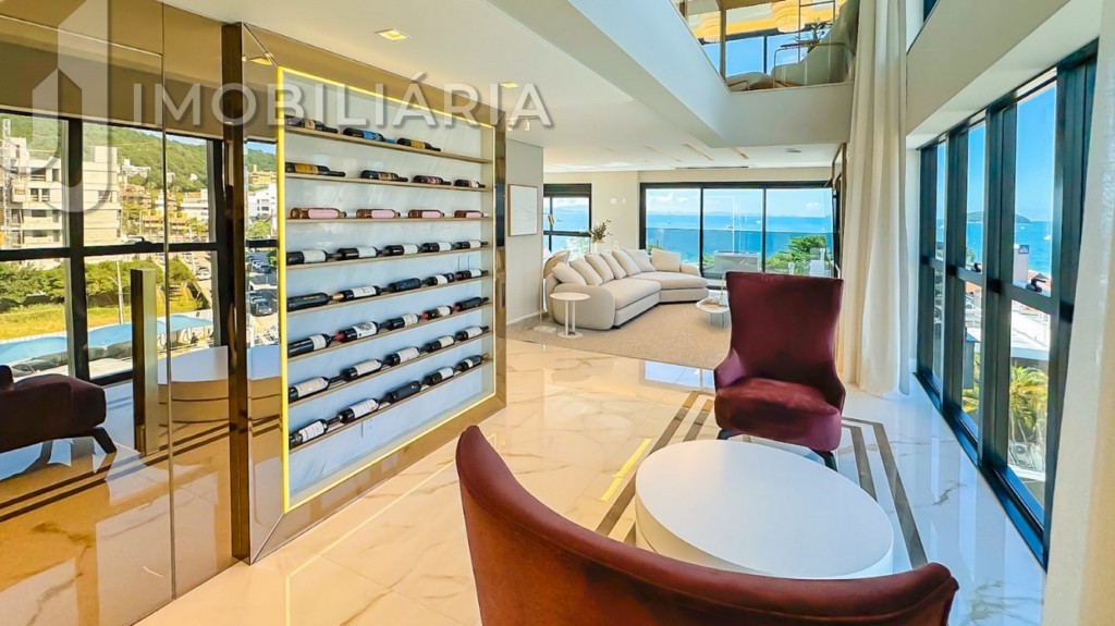 Apartamento para venda no Jurere em Florianopolis com 350m² por R$ 9.200.000,00