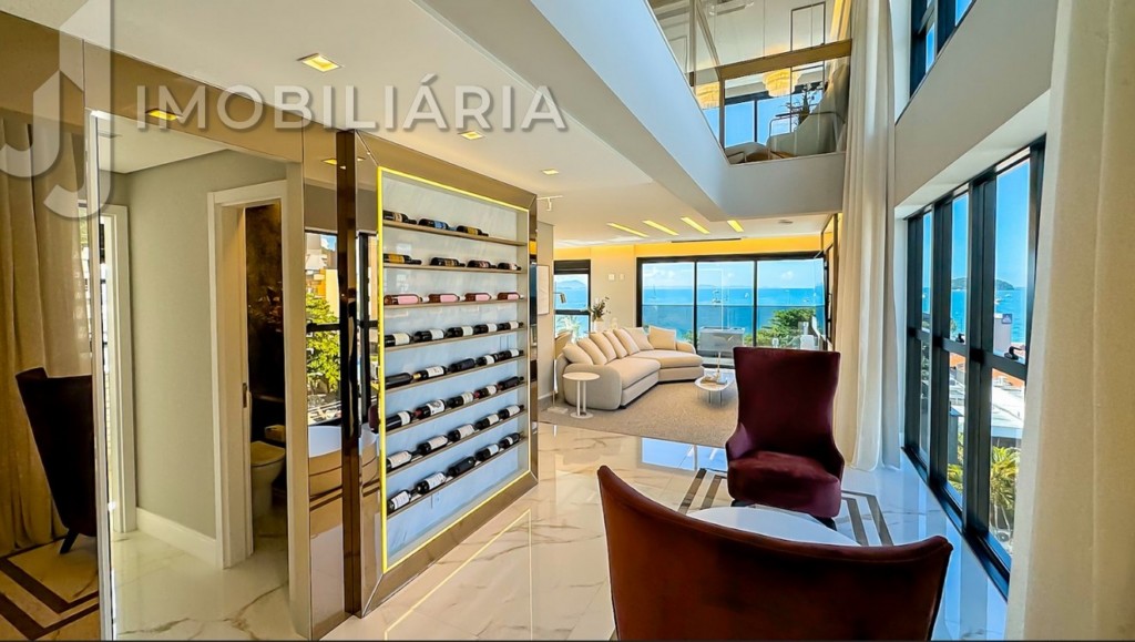 Apartamento para venda no Jurere em Florianopolis com 350m² por R$ 9.200.000,00