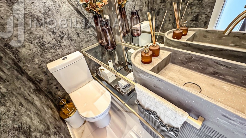 Apartamento para venda no Jurere em Florianopolis com 350m² por R$ 9.200.000,00