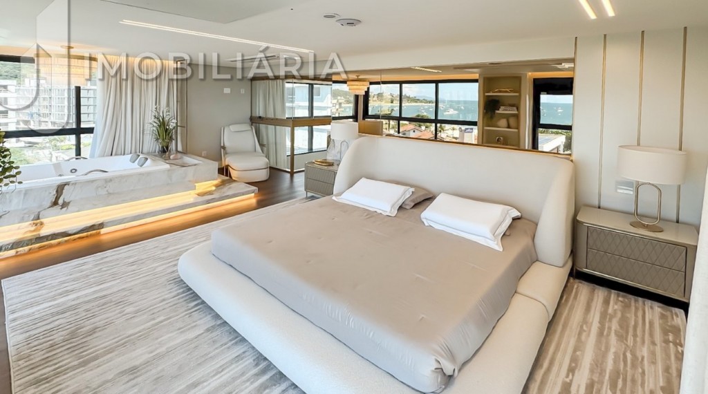 Apartamento para venda no Jurere em Florianopolis com 350m² por R$ 9.200.000,00