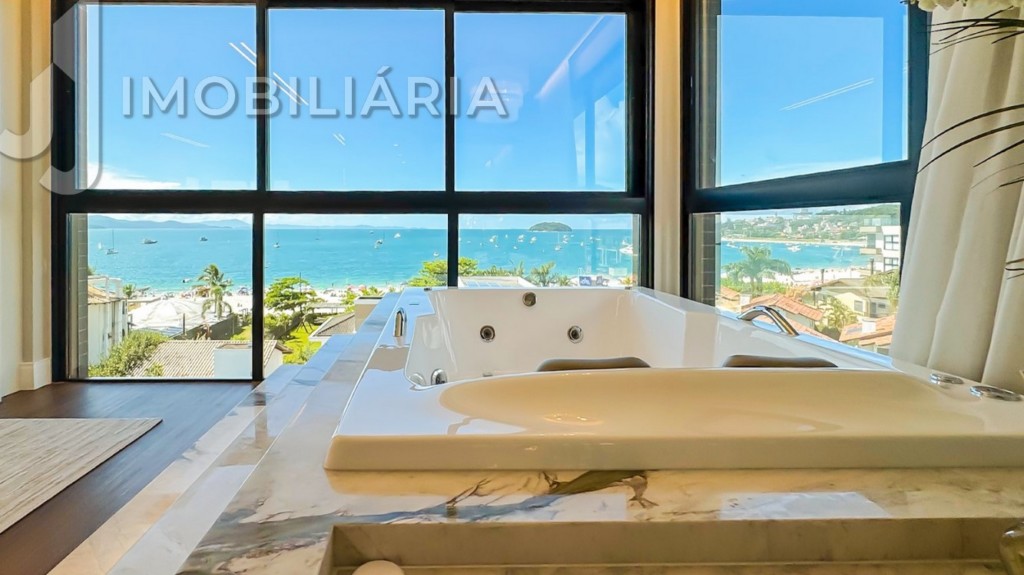 Apartamento para venda no Jurere em Florianopolis com 350m² por R$ 9.200.000,00