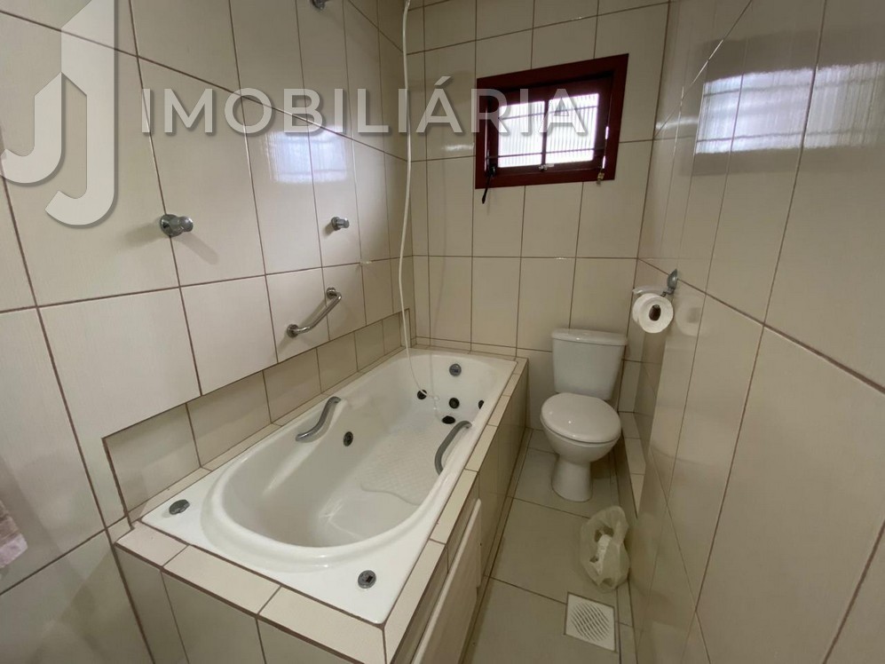 Casa Residencial para venda no Praia do Santinho em Florianopolis com 400m² por R$ 1.600.000,00