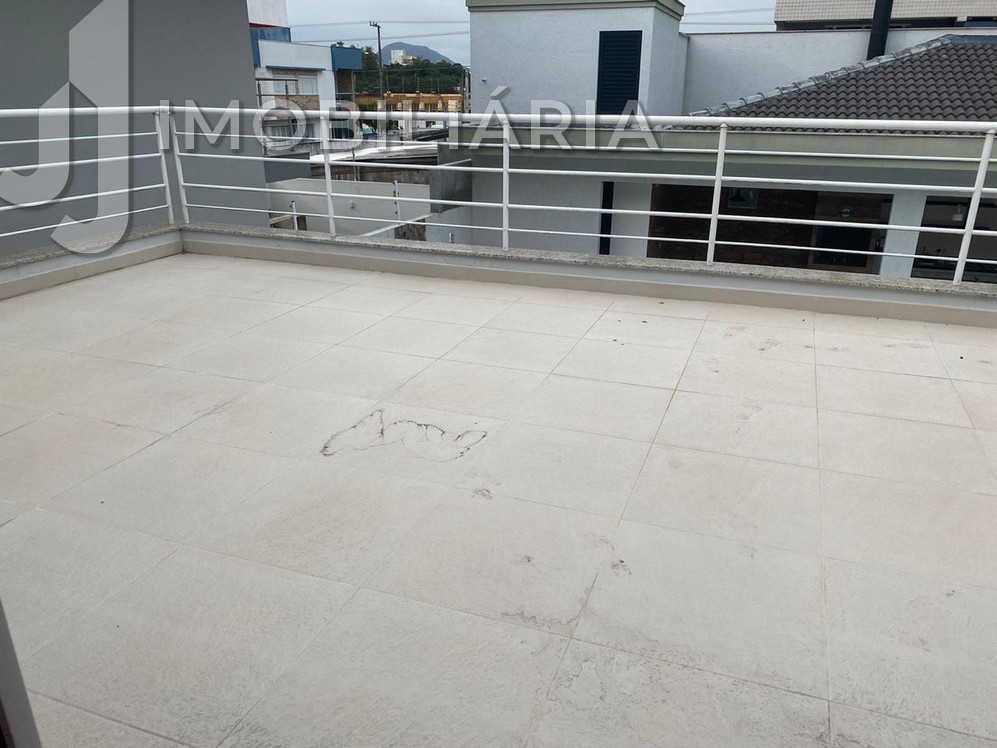 Casa Residencial para venda no Ingleses do Rio Vermelho em Florianopolis com 570m² por R$ 3.500.000,00