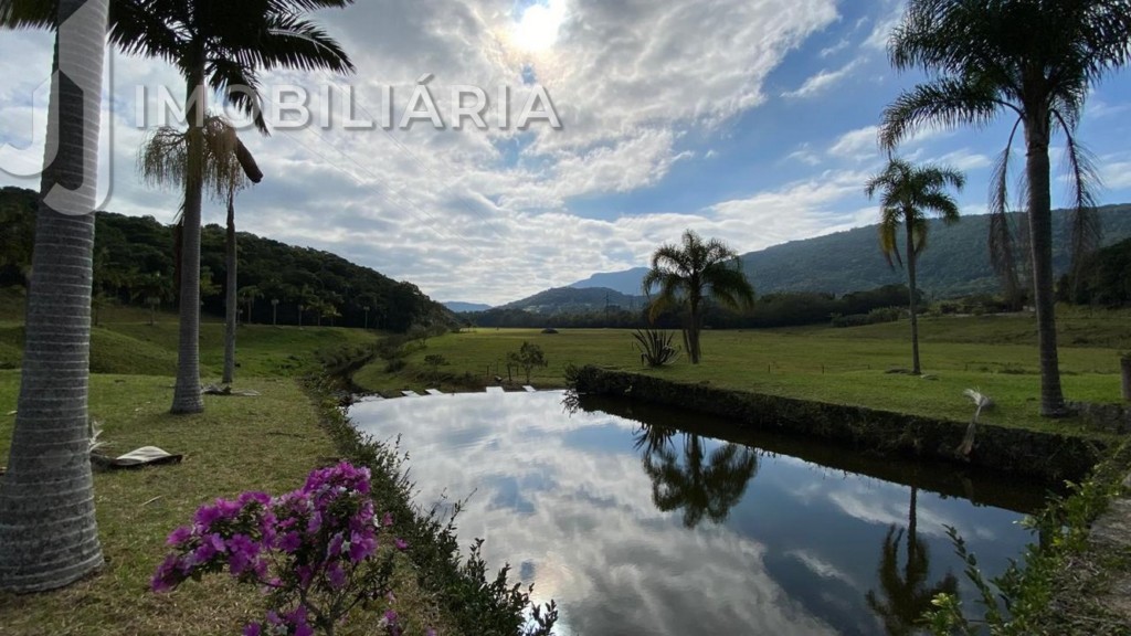 Terreno para venda no Ratones em Florianopolis com 3.590.000m² por R$ 50.000.000,00