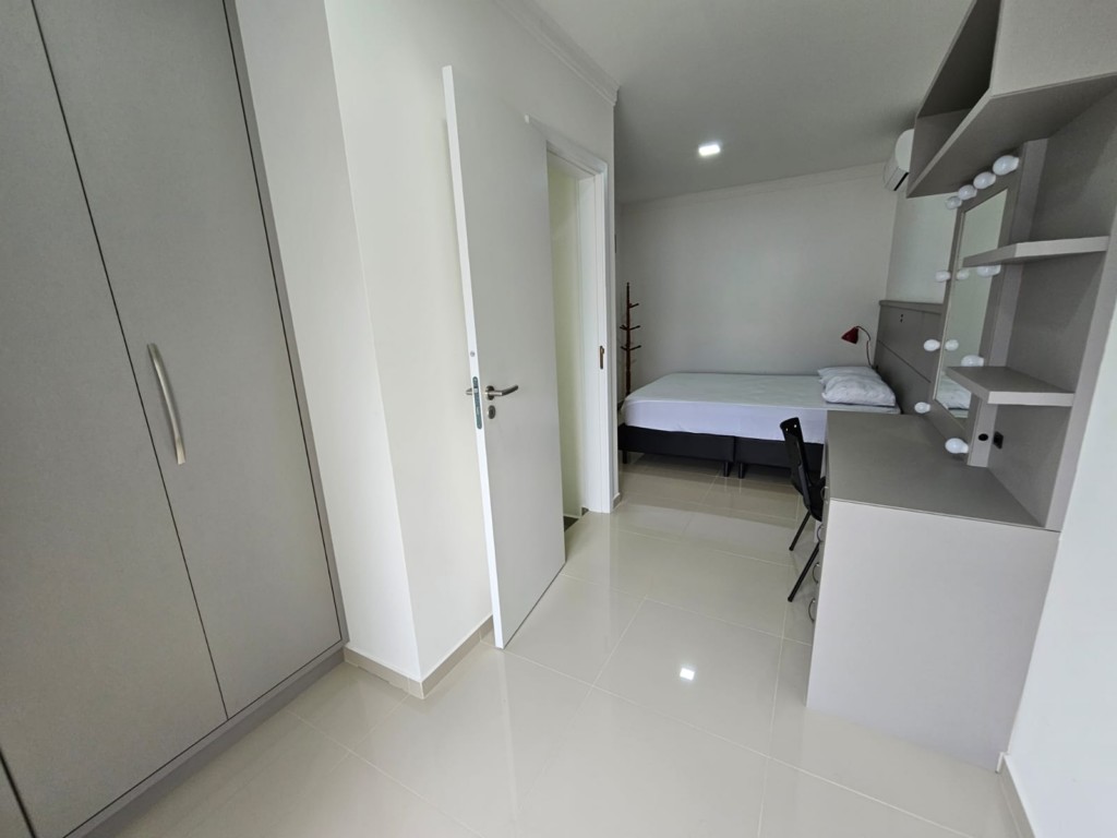 Apartamento para locacao no Ingleses do Rio Vermelho em Florianopolis com 120m² por R$ 0,00