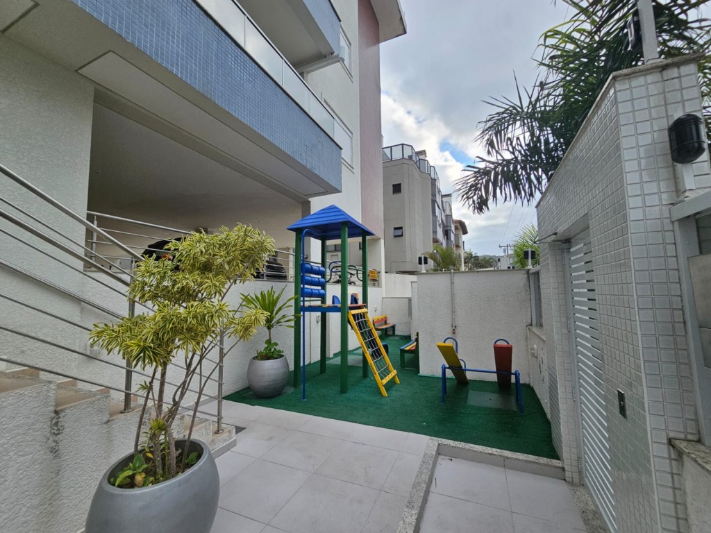 Apartamento para locacao no Ingleses do Rio Vermelho em Florianopolis com 120m² por R$ 0,00
