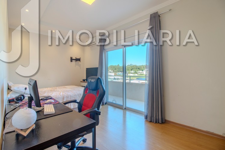Casa Residencial para venda no Sao Joao do Rio Vermelho em Florianopolis com 450m² por R$ 1.600.000,00