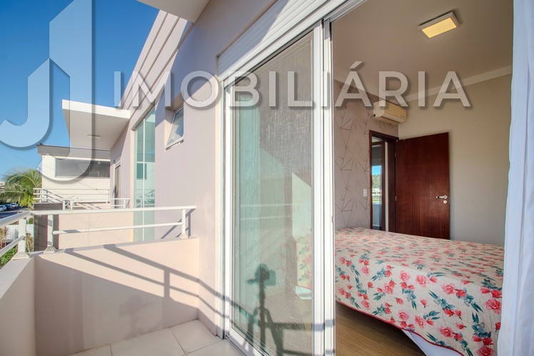 Casa Residencial para venda no Sao Joao do Rio Vermelho em Florianopolis com 450m² por R$ 1.600.000,00