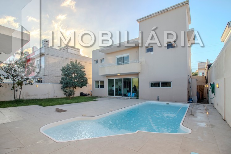 Casa Residencial para venda no Sao Joao do Rio Vermelho em Florianopolis com 450m² por R$ 1.600.000,00