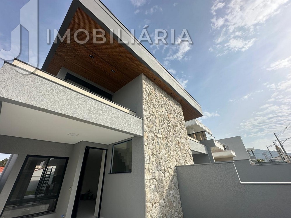 Casa Residencial para venda no Ingleses do Rio Vermelho em Florianopolis com 180m² por R$ 1.150.000,00