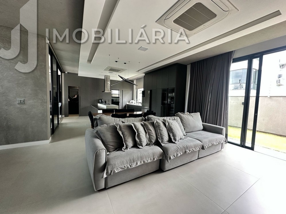 Casa Residencial para venda no Ingleses do Rio Vermelho em Florianopolis com 561m² por R$ 4.470.000,00