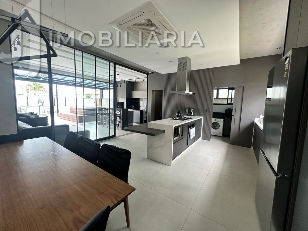 Casa Residencial para venda no Ingleses do Rio Vermelho em Florianopolis com 561m² por R$ 4.470.000,00