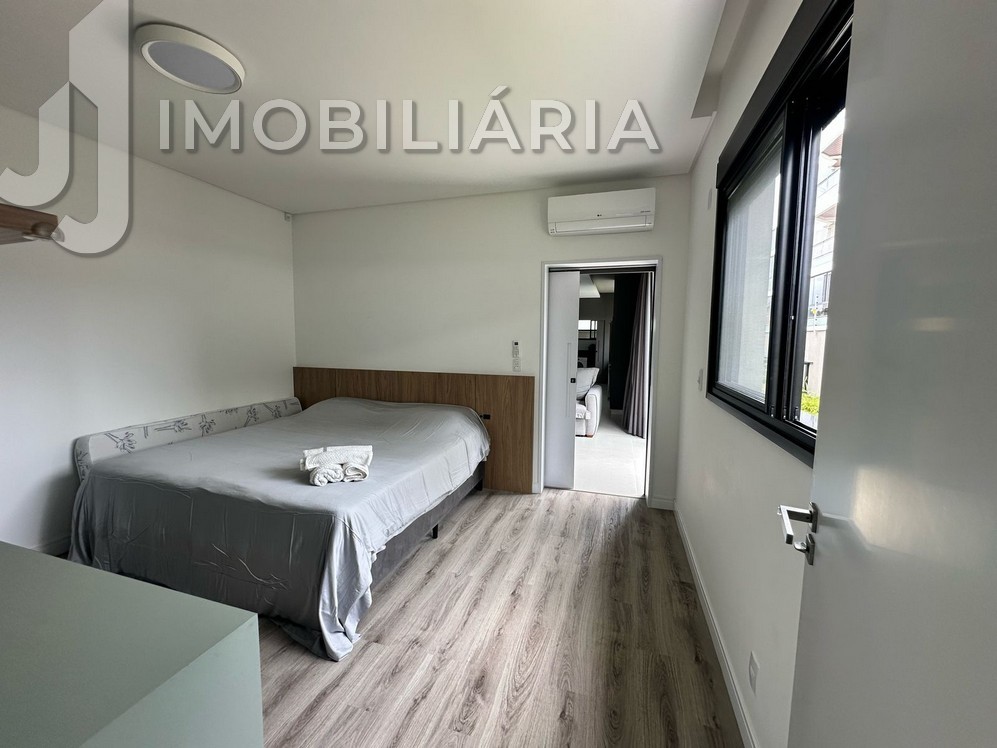 Casa Residencial para venda no Ingleses do Rio Vermelho em Florianopolis com 561m² por R$ 4.470.000,00