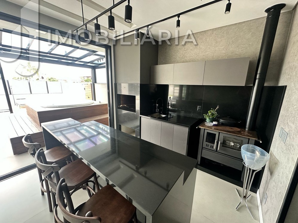 Casa Residencial para venda no Ingleses do Rio Vermelho em Florianopolis com 561m² por R$ 4.470.000,00