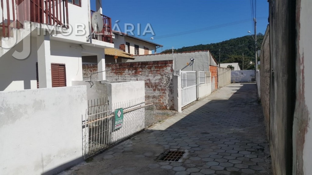 Casa Residencial para venda no Ingleses do Rio Vermelho em Florianopolis com 200m² por R$ 395.000,00