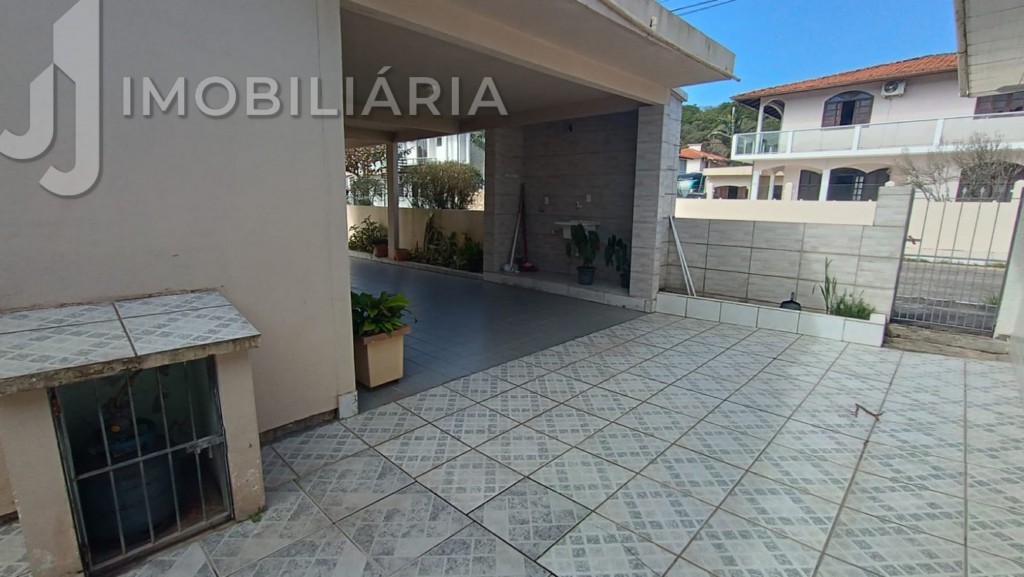 Casa Residencial para venda no Ingleses do Rio Vermelho em Florianopolis com 368m² por R$ 980.000,00