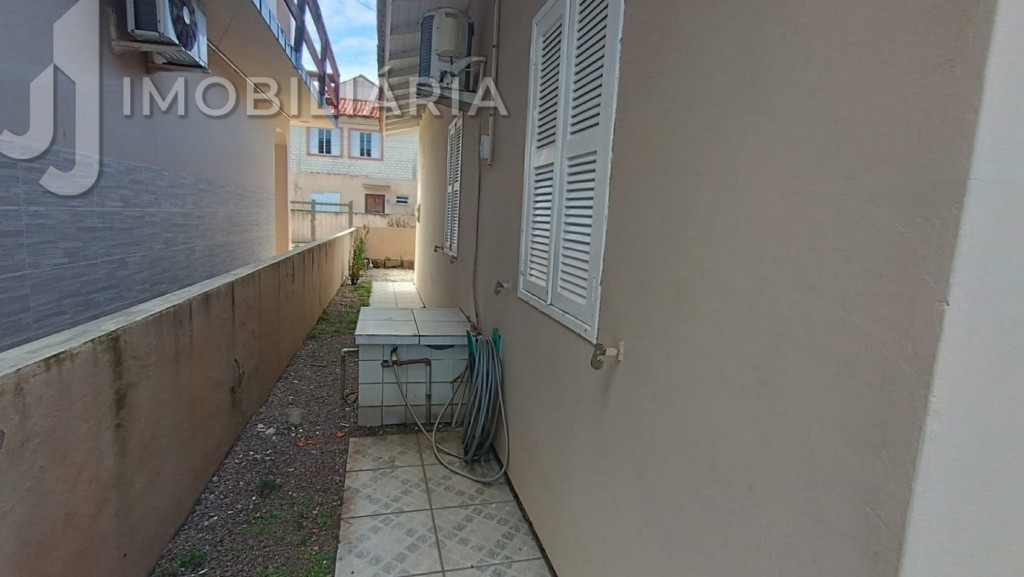 Casa Residencial para venda no Ingleses do Rio Vermelho em Florianopolis com 368m² por R$ 980.000,00