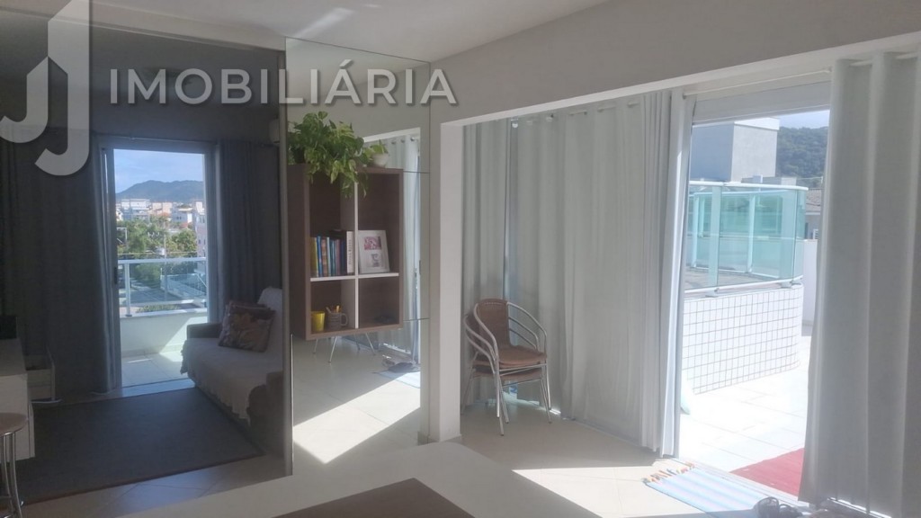 Cobertura para venda no Ingleses do Rio Vermelho em Florianopolis com 200m² por R$ 1.200.000,00