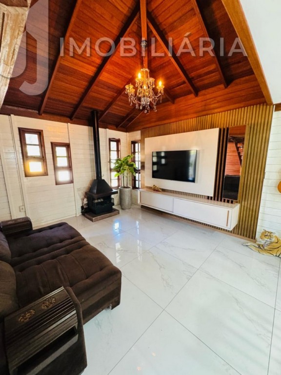 Casa Residencial para venda no Ingleses do Rio Vermelho em Florianopolis com 280m² por R$ 930.000,00