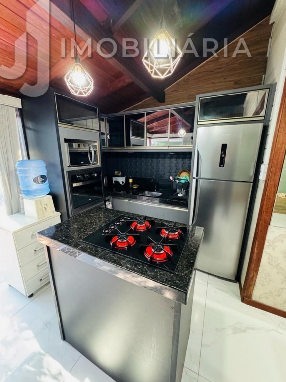 Casa Residencial para venda no Ingleses do Rio Vermelho em Florianopolis com 280m² por R$ 930.000,00