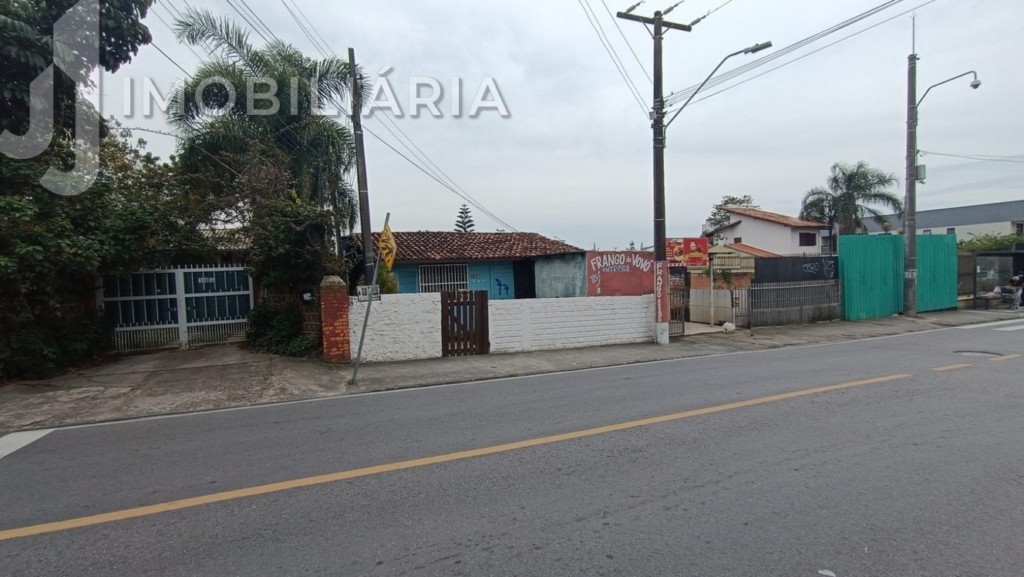 Terreno para venda no Ingleses do Rio Vermelho em Florianopolis com 528m² por R$ 1.385.000,00