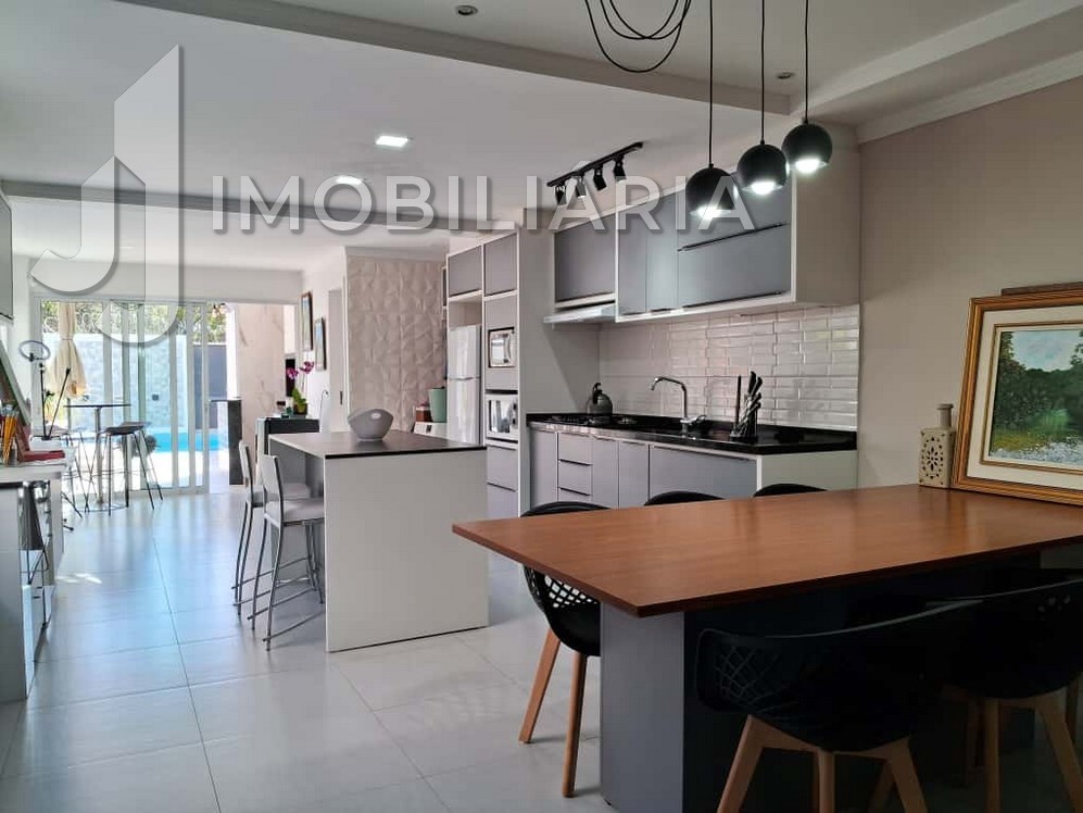 Casa Residencial para venda no Sao Joao do Rio Vermelho em Florianopolis com 158m² por R$ 940.000,00