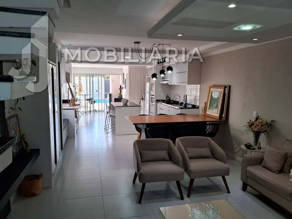 Casa Residencial para venda no Sao Joao do Rio Vermelho em Florianopolis com 158m² por R$ 940.000,00