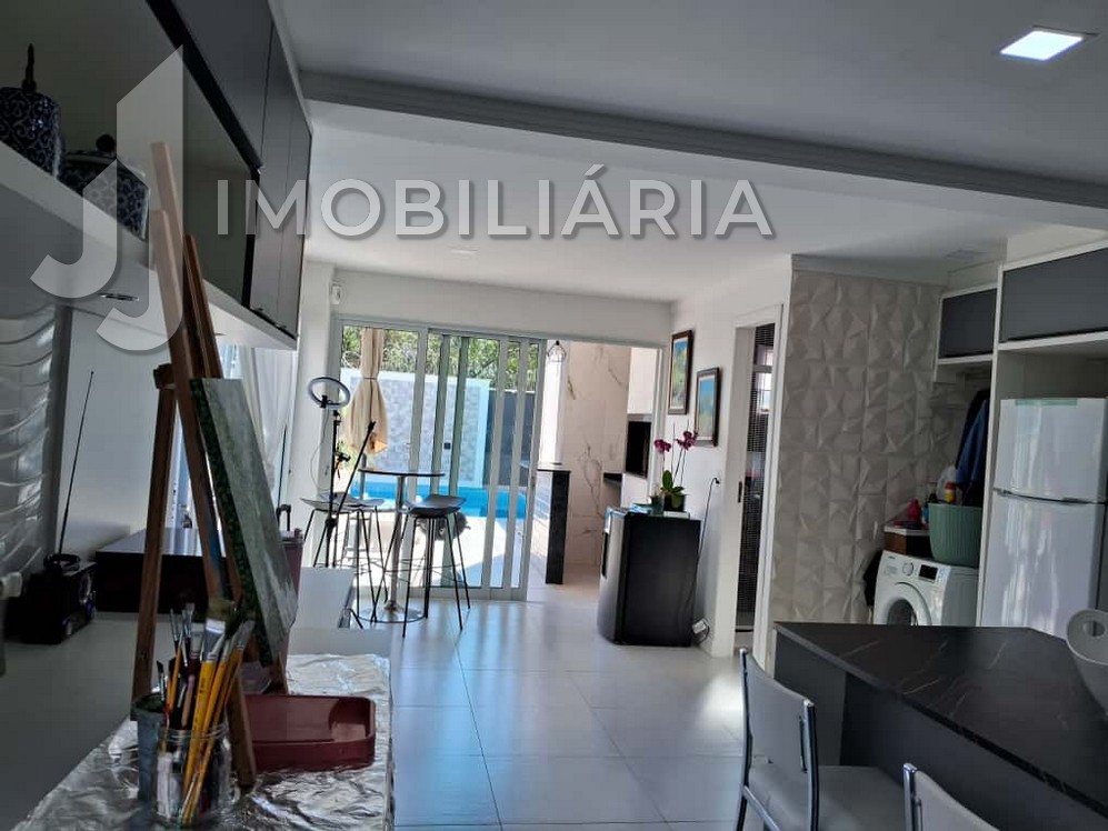 Casa Residencial para venda no Sao Joao do Rio Vermelho em Florianopolis com 158m² por R$ 940.000,00