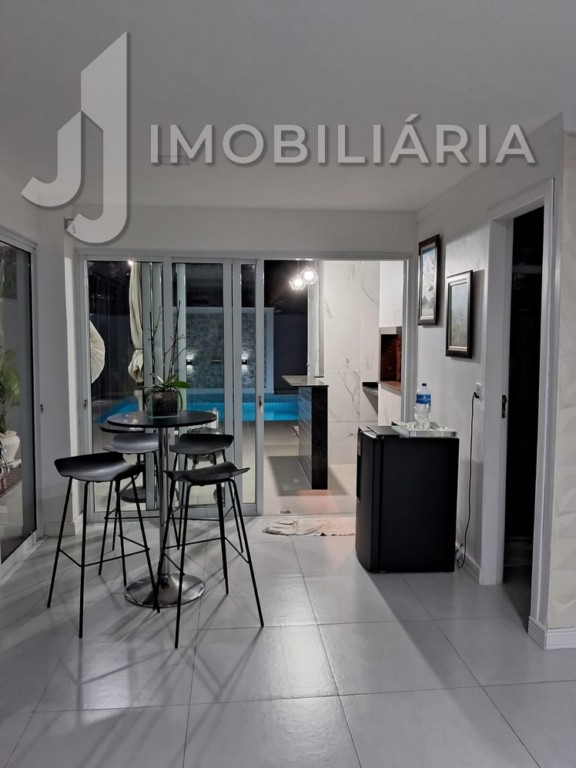 Casa Residencial para venda no Sao Joao do Rio Vermelho em Florianopolis com 158m² por R$ 940.000,00