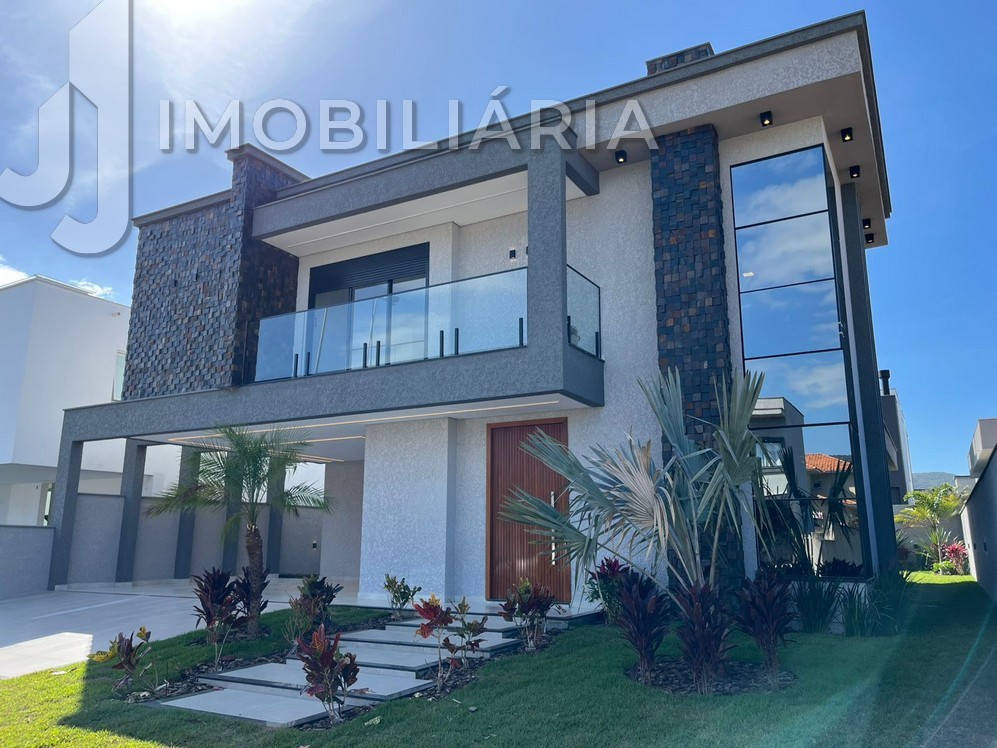 Casa Residencial para venda no Sao Joao do Rio Vermelho em Florianopolis com 450m² por R$ 1.890.000,00