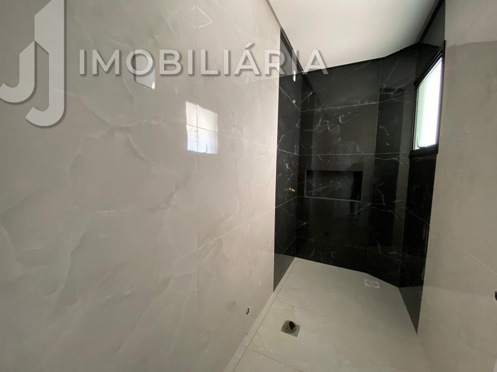 Casa Residencial para venda no Sao Joao do Rio Vermelho em Florianopolis com 450m² por R$ 1.890.000,00