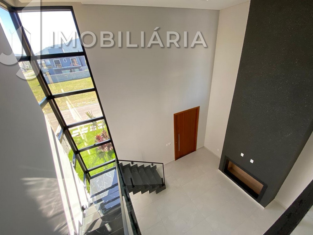 Casa Residencial para venda no Sao Joao do Rio Vermelho em Florianopolis com 450m² por R$ 1.890.000,00